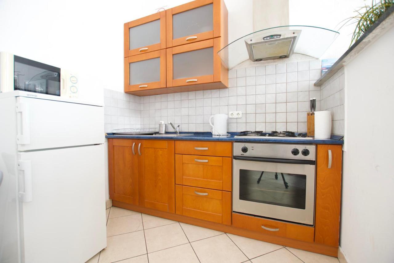 Budget Apartment By Hi5 - Center Of The Center Budapest Kültér fotó