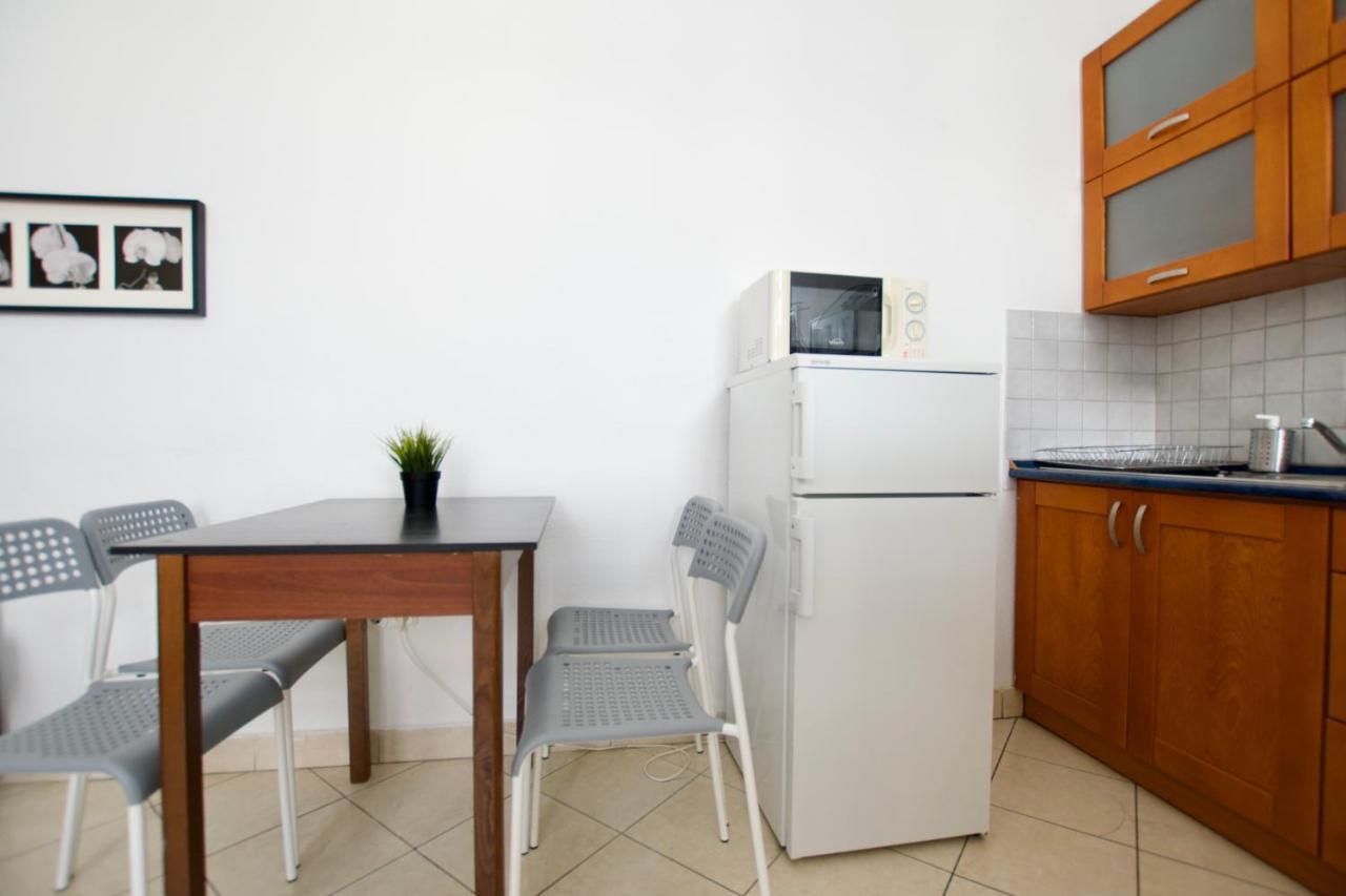 Budget Apartment By Hi5 - Center Of The Center Budapest Kültér fotó
